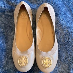 Tory Burch 8.5 Caroline French grey shoes